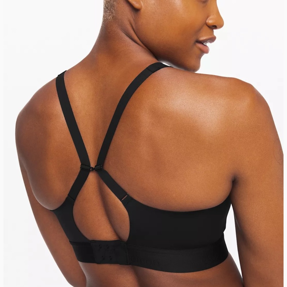 🔥87% off!! NWT Lululemon Fine Form Bra - Picture 4 of 8